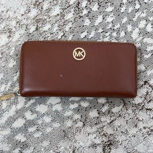 Michael Kors Fulton Large Flat Leather Wallet
